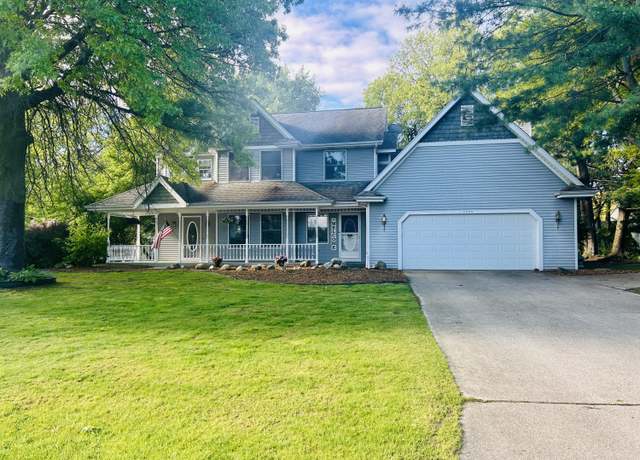 Property at 5335 Heathrow Ave, Kalamazoo, MI 49009, 4 beds, 2.5 baths