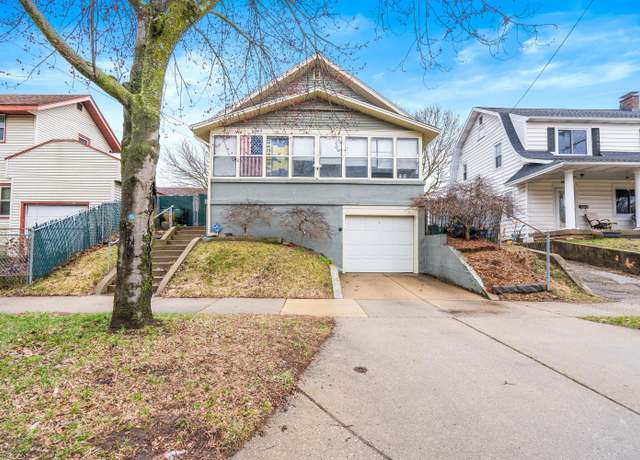 Property at 1040 Alexander St SE, Grand Rapids, MI 49507, 3 beds, 1.5 baths