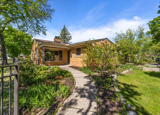 Property at 3907 Auburn Dr, Royal Oak, MI 48073, 3 beds, 3 baths