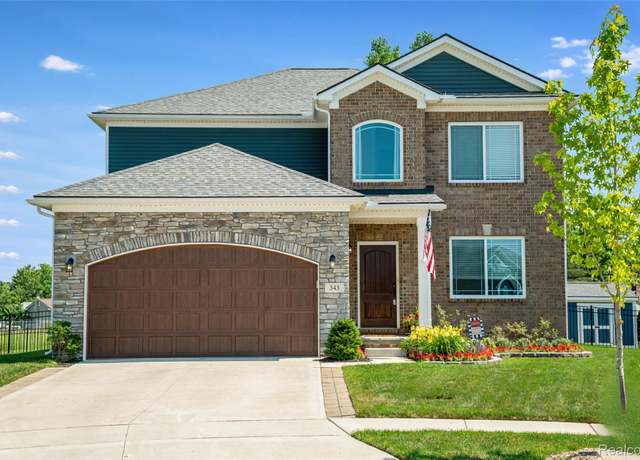 Property at 343 Hidden Riv E, Holly, MI 48442, 4 beds, 2.5 baths