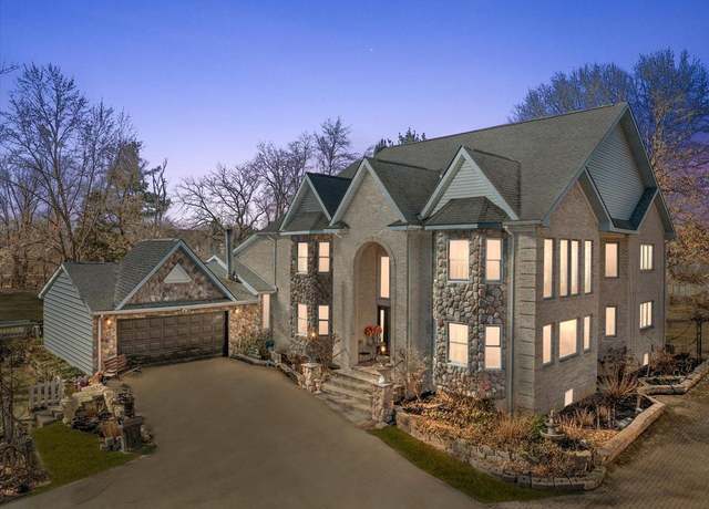 Property at 1270 John R Rd, Rochester Hills, MI 48307, 6 beds, 4 baths