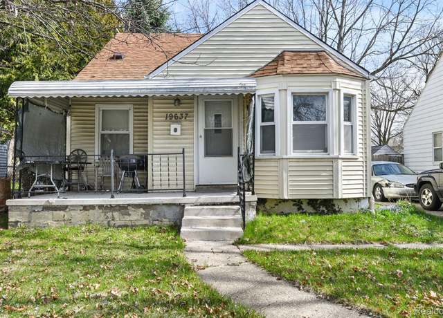 Property at 19637 Washtenaw St, Harper Woods, MI 48225, 3 beds, 1 bath