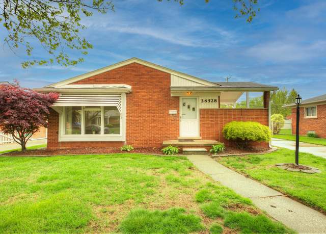 Property at 26528 Ashley St, Dearborn Heights, MI 48127, 3 beds, 2 baths
