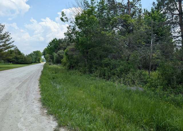 Property at 2740 Fox Rd Rd, Wales, MI 48027