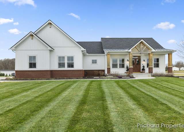 Property at 12645 Lockwood Dr, Allendale, MI 49401, 5 beds, 3.5 baths