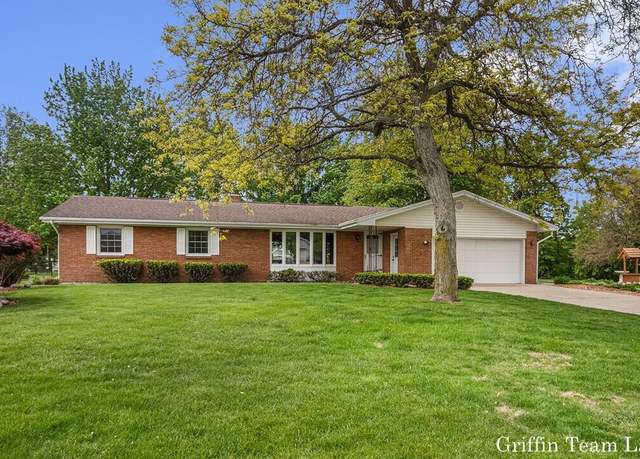 Property at 10484 Felch St, Zeeland, MI 49464, 3 beds, 1.5 baths