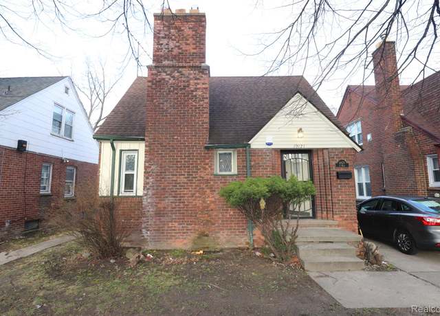 Property at 19171 Saint Marys St, Detroit, MI 48235, 3 beds, 1 bath