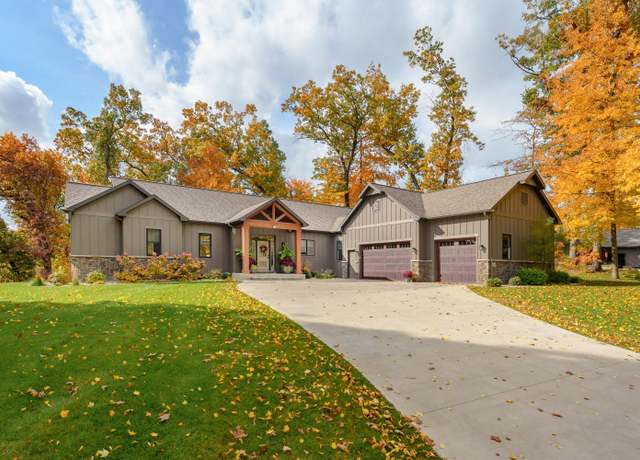 Property at 7161 Bentwood Trl, Kalamazoo, MI 49009, 4 beds, 4.5 baths