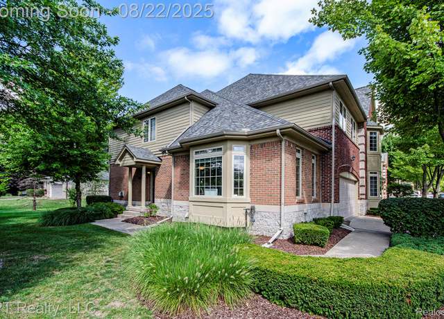 Property at 53043 Celtic Dr, Shelby Charter Township, MI 48315, 3 beds, 3.5 baths