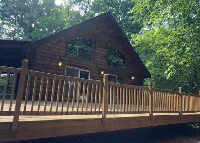 Property at 9406 Jean St, Fenton, MI 48430, 3 beds, 2 baths