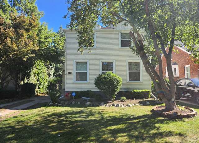 Property at 1419 Roslyn Rd, Grosse Pointe Woods, MI 48236, 2 beds, 1.5 baths