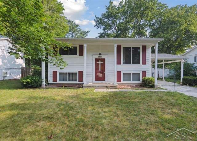 Property at 3118 Spruce St, Midland, MI 48640, 4 beds, 1.5 baths