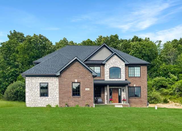 Property at 661 State St, Oxford, MI 48371, 4 beds, 2.5 baths