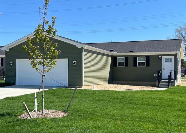Property at 4426 Maple Leaf Trl, Flint, MI 48506, 3 beds, 2 baths