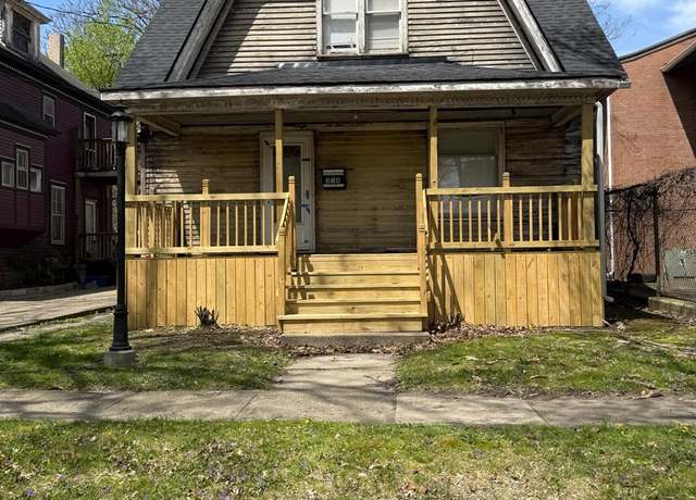 Property at 314 W 2nd Ave, Flint, MI 48503, 4 beds, 2 baths