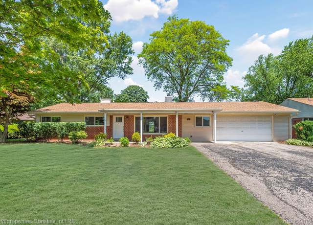Property at 41088 Malott Dr, Novi, MI 48375, 3 beds, 2 baths