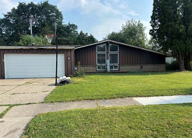 Property at 1905 Greenbriar Ln, Flint, MI 48507, 4 beds, 1 bath