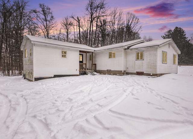 Property at 1244 S Elm Ave, White Cloud, MI 49349, 4 beds, 2 baths