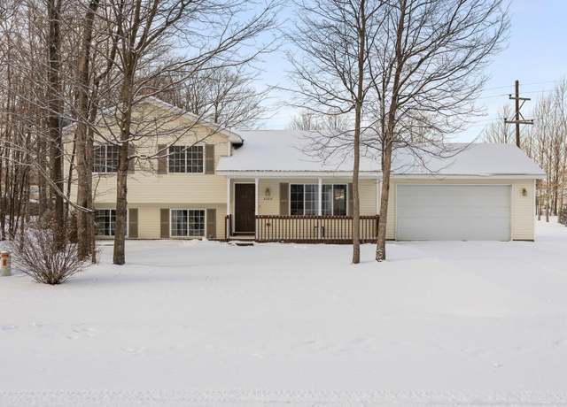 Property at 2204 Woodcock Ln, Blair Twp, MI 49685, 4 beds, 2 baths