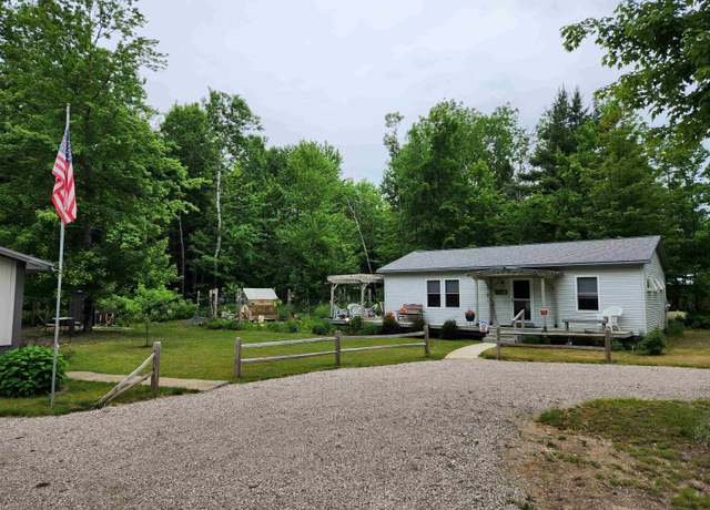 Property at 2913 Folks Rd NE, Kalkaska, MI 49466, 2 beds, 2 baths