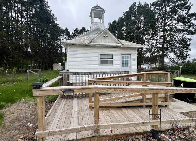 Property at 6993 E 34 Rd, Cadillac, MI 49601, 2 beds, 1.5 baths