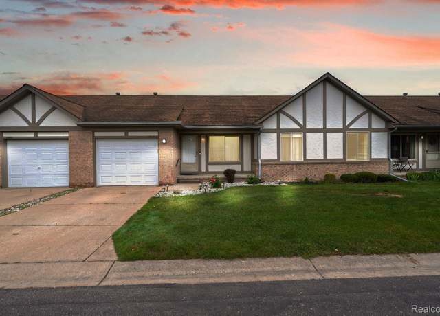 Property at 15879 Magnolia Dr S, Clinton Township, MI 48038, 2 beds, 3 baths
