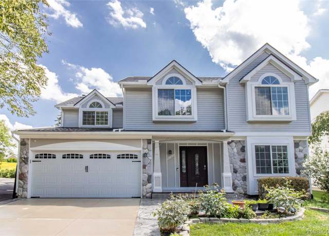Property at 47302 Butler Ln, Novi, MI 48374, 4 beds, 2.5 baths