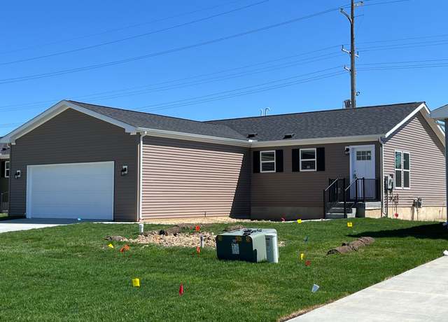 Property at 4420 Maple Leaf Trl, Flint, MI 48506, 3 beds, 2 baths