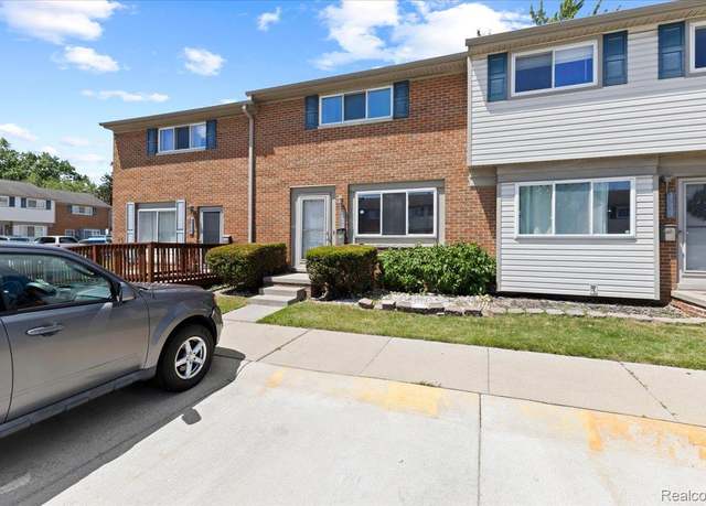 Property at 25633 Salem St #109, Roseville, MI 48066, 2 beds, 1.5 baths