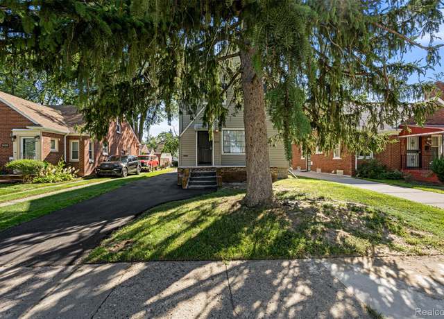 Property at 16172 Oakfield St, Detroit, MI 48235, 3 beds, 1 bath