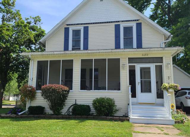 Property at 6692 Houghton St, Cass City, MI 48726, 3 beds, 1.5 baths