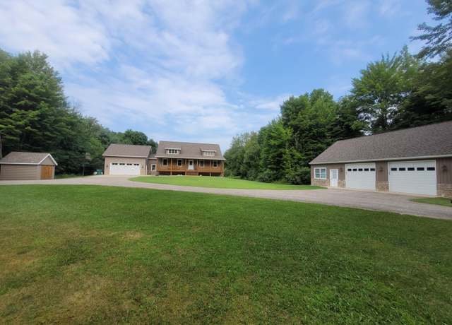Property at 12107b Myers Lake Ave NE, Cedar Springs, MI 49319, 4 beds, 2 baths