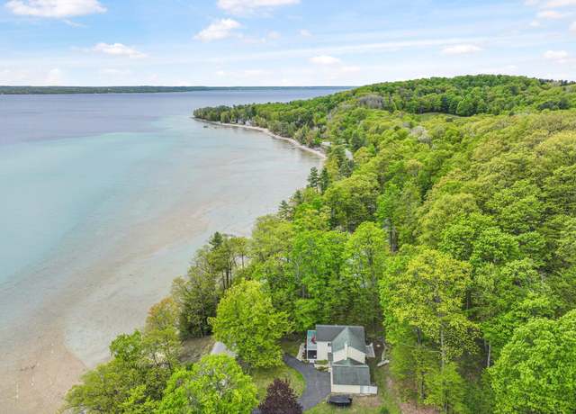 Property at 12287 Bluff Rd, Traverse City, MI 49686, 3 beds, 2.5 baths