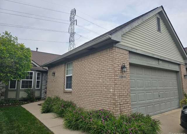 Property at 22835 Woodcreek Dr #32, Taylor, MI 48180, 3 beds, 3 baths