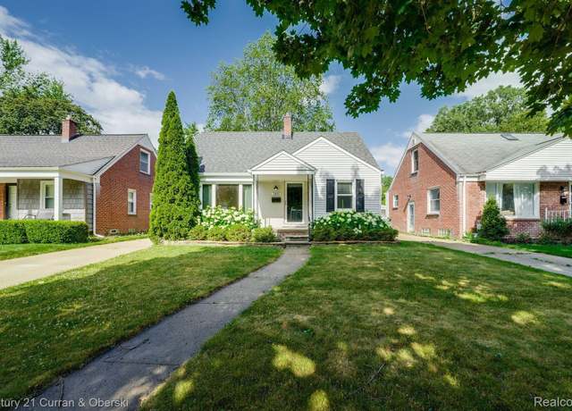 Property at 3015 N Wilson Ave Ave, Royal Oak, MI 48073, 3 beds, 2 baths