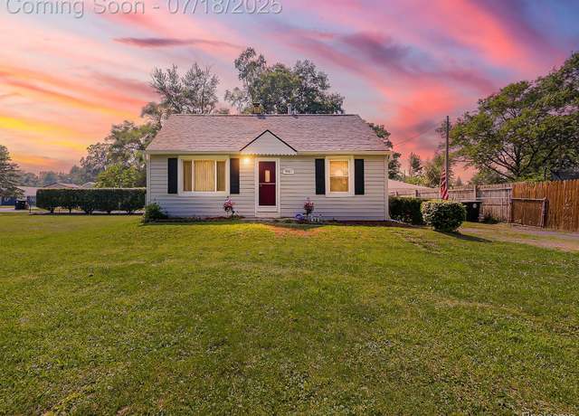 Property at 9081 Hartel St, Livonia, MI 48150, 2 beds, 1 bath