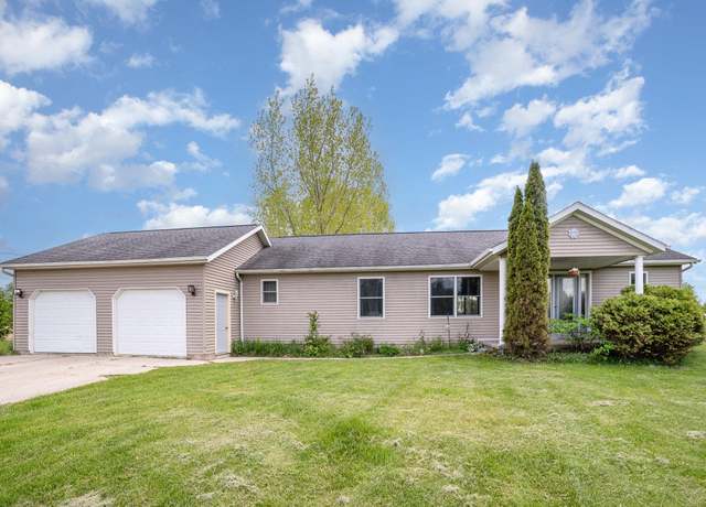 Property at 10745 W Remick Rd, Blanchard, MI 49310, 3 beds, 2 baths