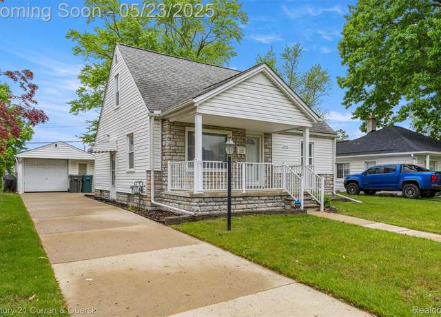 Property at 3346 Westpoint St, Dearborn, MI 48124, 3 beds, 2 baths