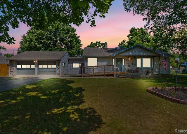 Property at 4440 Oakvista Ave, Independence Charter Township, MI 48346, 3 beds, 3.5 baths