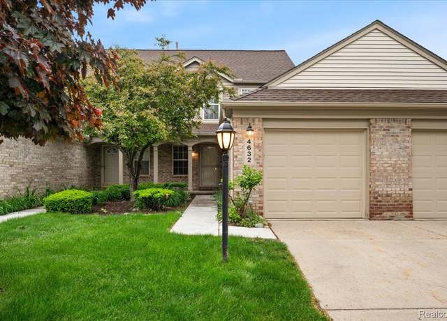 Property at 4632 Hunters Cir W, Canton, MI 48188, 2 beds, 1.5 baths