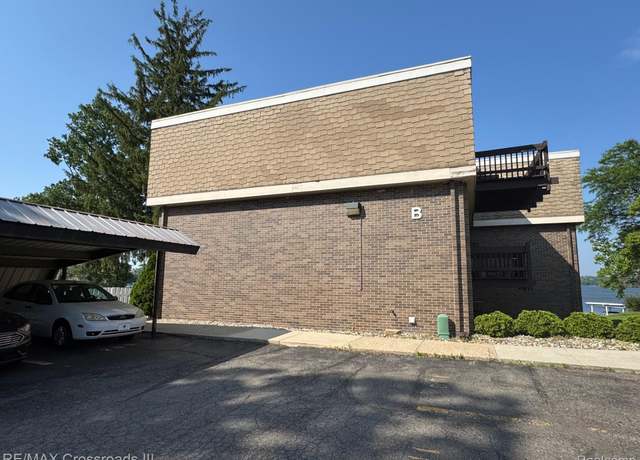 Property at 250 N Liberty St #310, Belleville, MI 48111, 2 beds, 1 bath