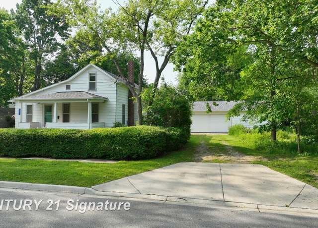 Property at 107 E Johns St, Durand, MI 48429, 3 beds, 1 bath