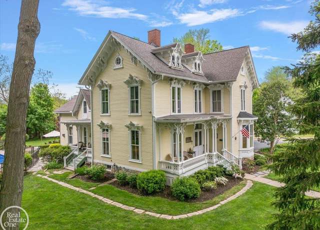 Property at 261 Church St, Romeo, MI 48065, 4 beds, 3 baths
