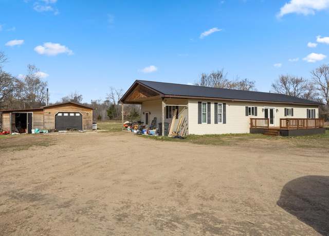 Property at 510 S John St, Mecosta, MI 49332, 3 beds, 1.5 baths