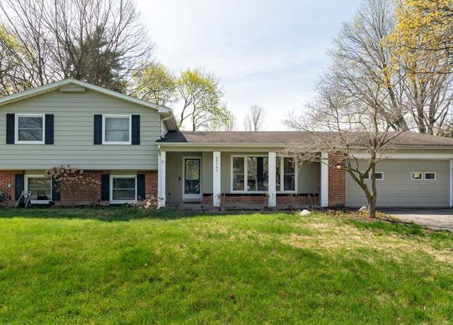 Property at 29742 Old Bedford St, Farmington Hills, MI 48331, 4 beds, 2.5 baths