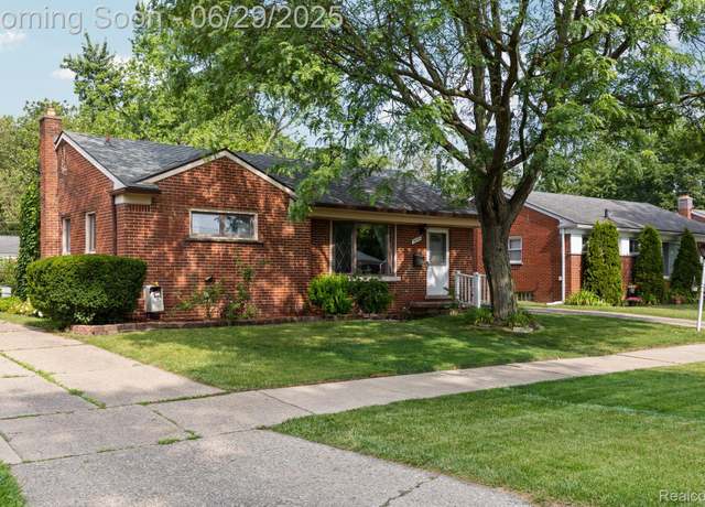 Property at 9053 Harrison St, Livonia, MI 48150, 3 beds, 1.5 baths