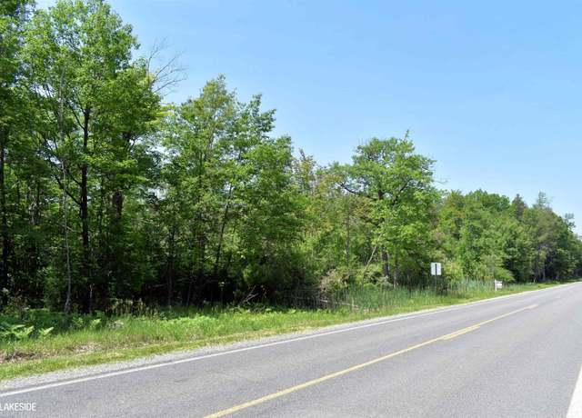 Property at 6789 Oak Beach Rd, Port Austin, MI 48467