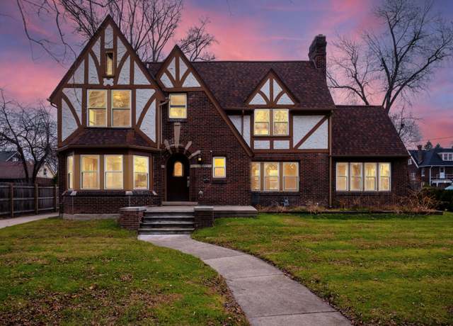 Property at 520 Fiske Dr, Detroit, MI 48214, 4 beds, 2.5 baths