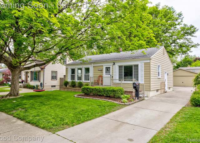 Property at 4511 Rosewold Ave, Royal Oak, MI 48073, 4 beds, 2 baths