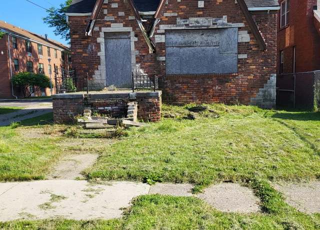 Property at 14966 Elmdale St, Detroit, MI 48213, 3 beds, 1 bath